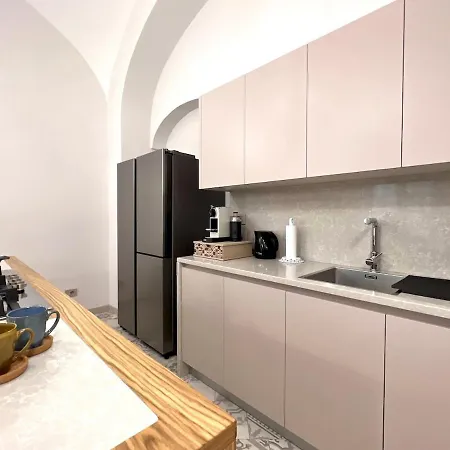 公寓 Comfy 2 Bedrooms Near The *