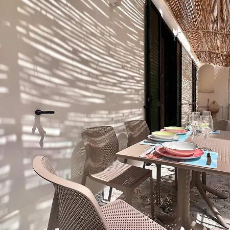 公寓 Comfy 2 Bedrooms Near The